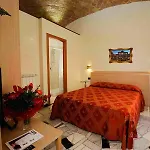 Contilia Hotell 3*