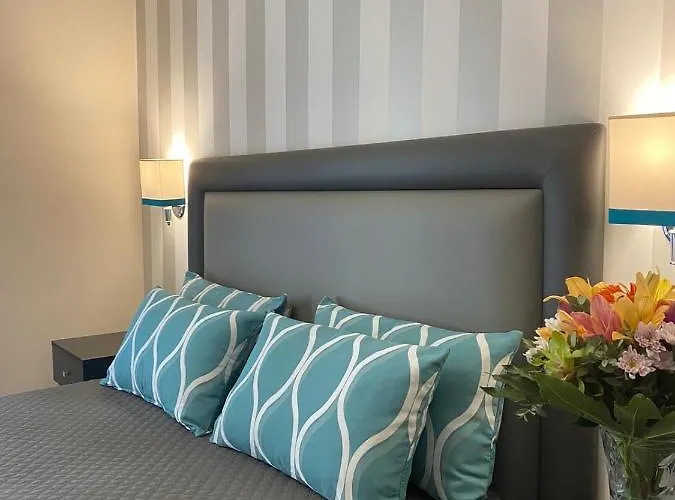 Hotel Contilia 3*