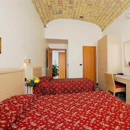 Contilia 3* Řím