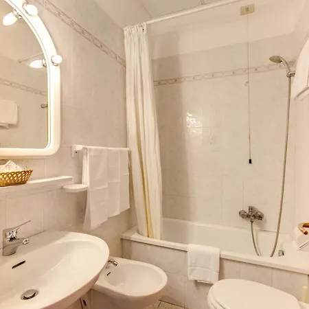 Otel Contilia Roma