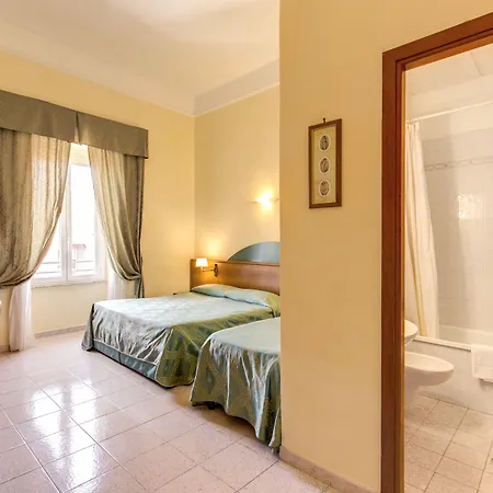 Otel Contilia 3*