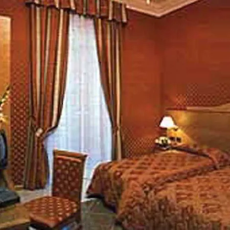 Otel Contilia 3*
